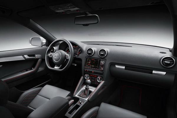 Audi     - RS3 (3 )