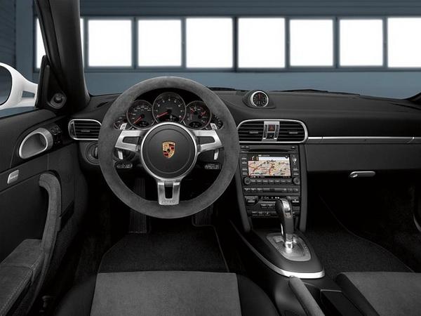 Porsche     911 (5 )