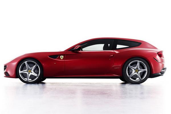   Ferrari FF (3 )